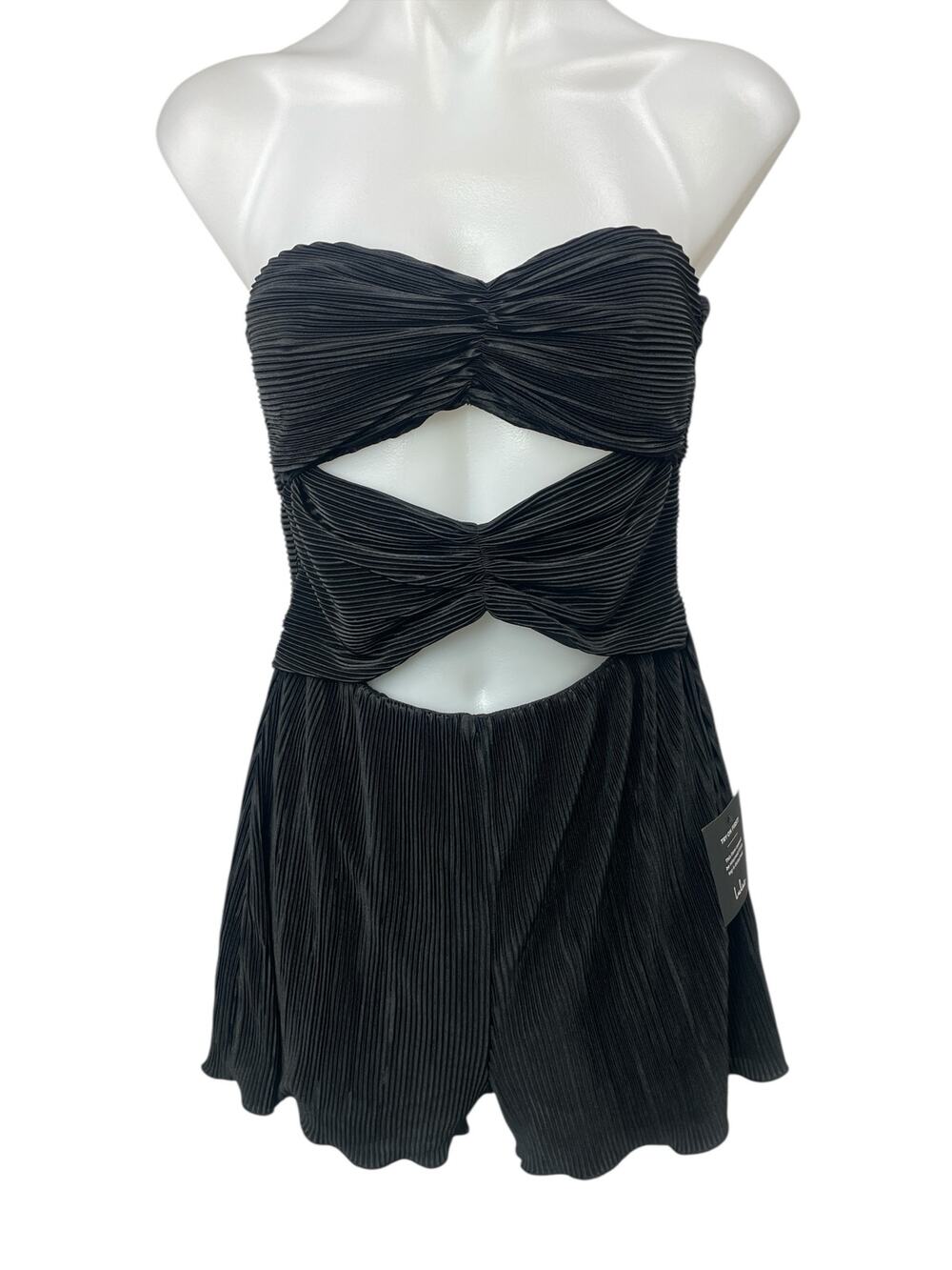 NEW Lulus Black Strapless Tube Bandeau Cutout Pleated Plisse Romper Shorts Sz S
